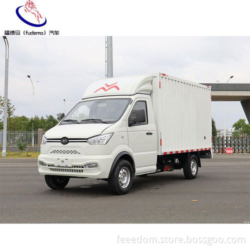 Electric Car Adult Van Gio Handsomeship High-Capacity Electric Vehicle  New Energy Trucks